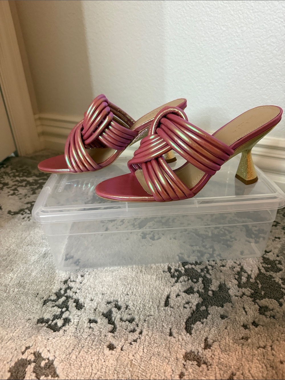 CECELIA NEW YORK Pink Iridescent Knot-Detail Heeled Mules